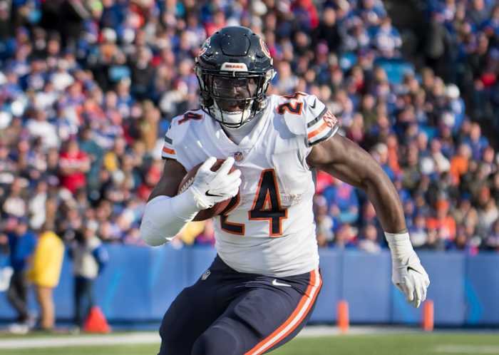 Former Bears running back Jordan Howard on a run against the Bills, Nov. 4, 2018.